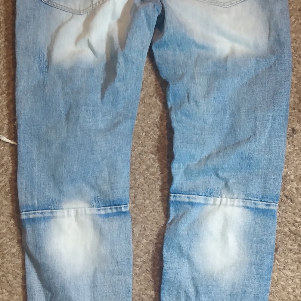 Jeans - Picture 9 of 10